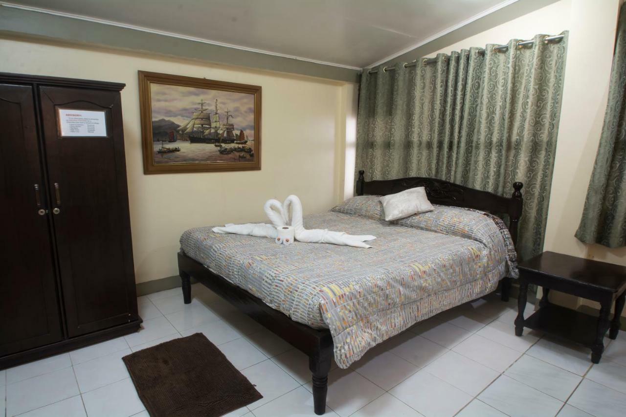 Deparis Beach Resort Balabag  Exterior photo